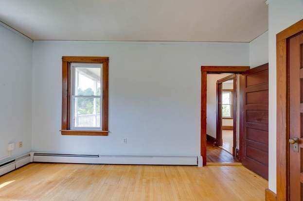 Building Photo - 48 Seaver St