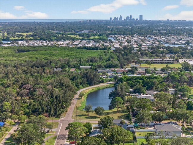 Building Photo - Fully Remodeled 3BR Home with Large Fenced Yard & New Deck