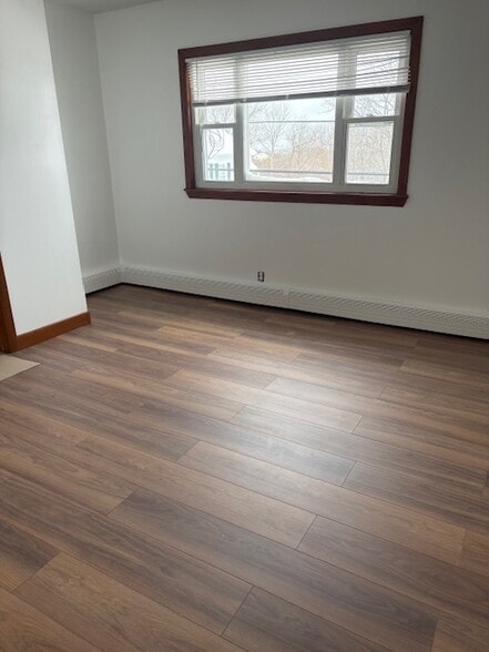 Building Photo - 64 Perkins St