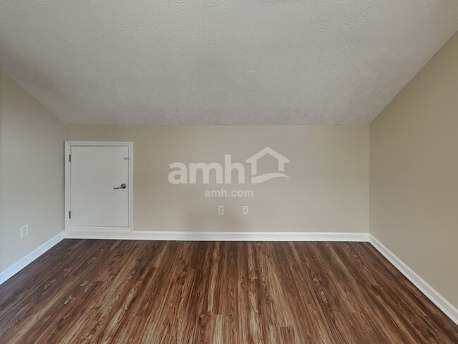 Building Photo - 426 Tulane Ct