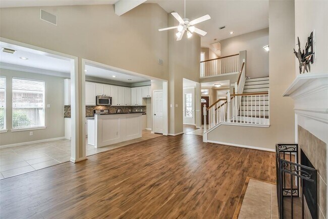 Building Photo - 24031 Bonnamere Ln