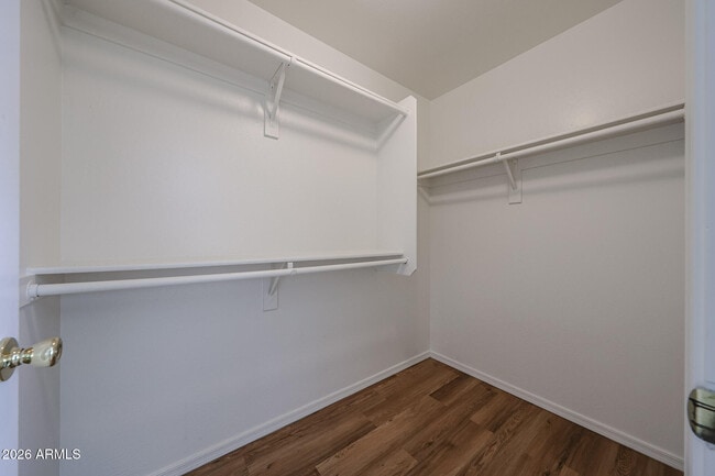 Building Photo - 25025 W Dove Mesa Dr