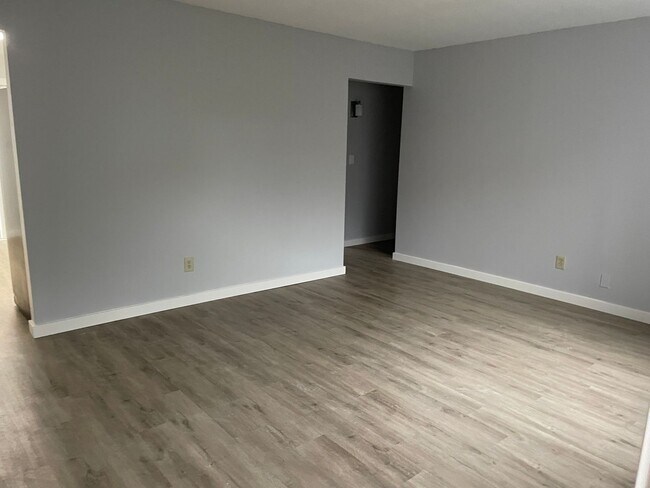 Building Photo - Jefferson