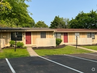 Building Photo - Maple Ridge Apartments