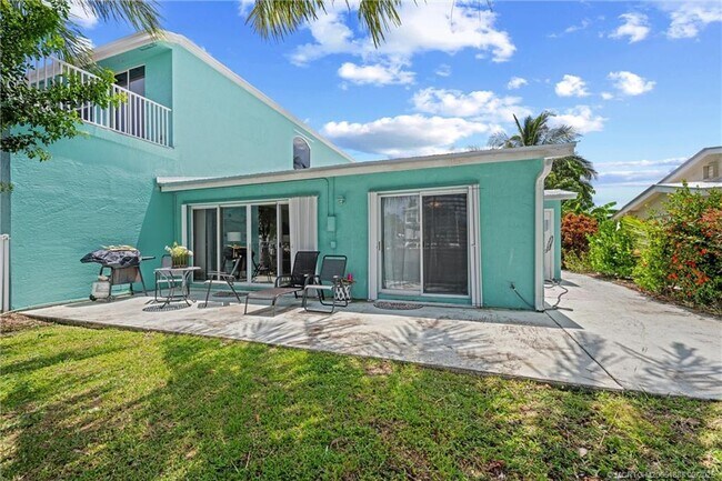 Building Photo - 96 Aqua Ra Dr