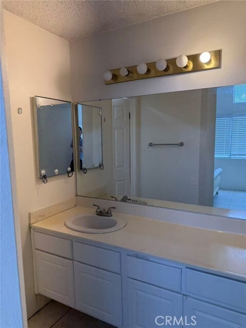 Building Photo - 13096 Le Parc Blvd