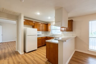 Interior Photo - Austin Parke Apartments