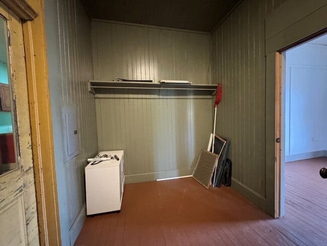 Building Photo - Apartment in Guinda