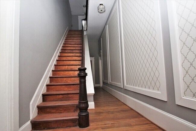 Building Photo - 211 W Lanvale St