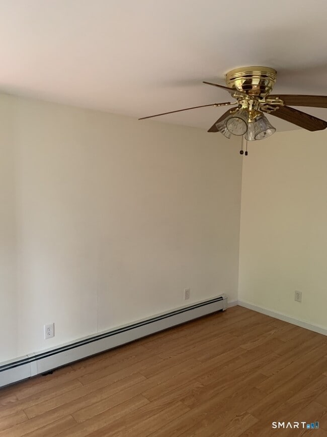 Building Photo - 87 Elderkin Ave