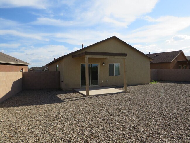 Building Photo - Two Bedroom home with Solar