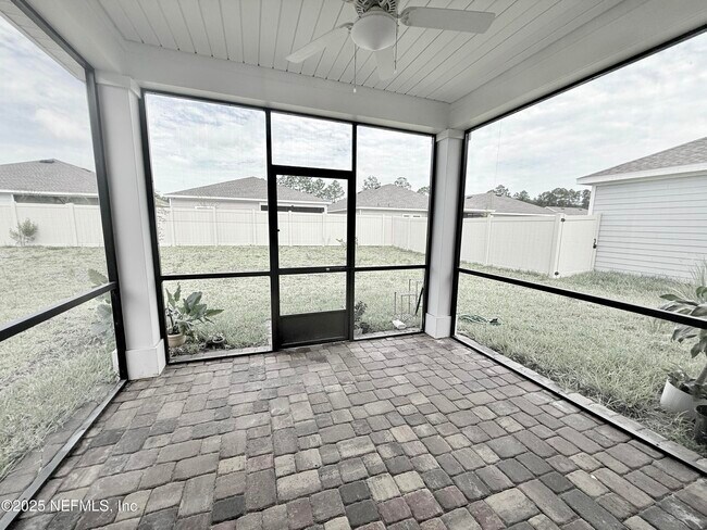 Building Photo - 7560 Chervil St
