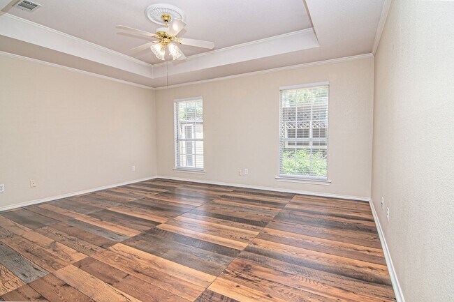 Building Photo - 4432 Lanham St