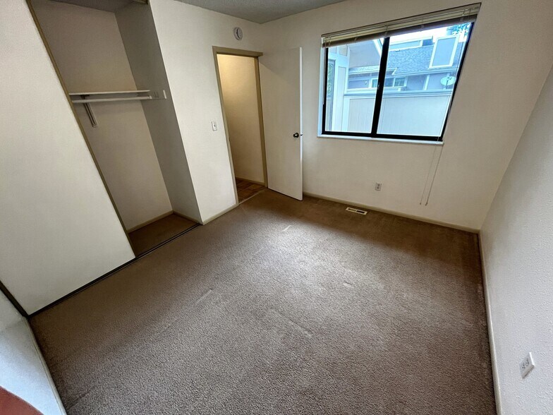Building Photo - 2866 W 119th Ave