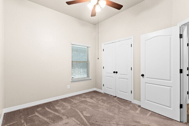 Building Photo - Welcome Home
