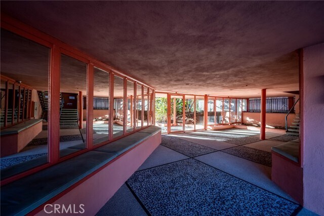 Building Photo - 1400 Hayworth Ave