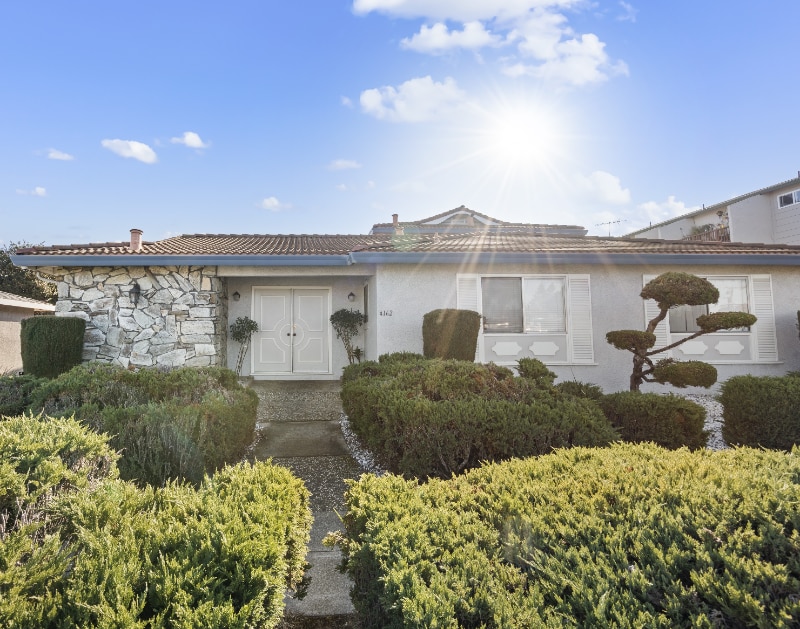 Building Photo - 4162 Hamilton Ave