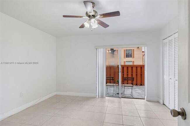 Building Photo - 7241 Miami Lakes Dr