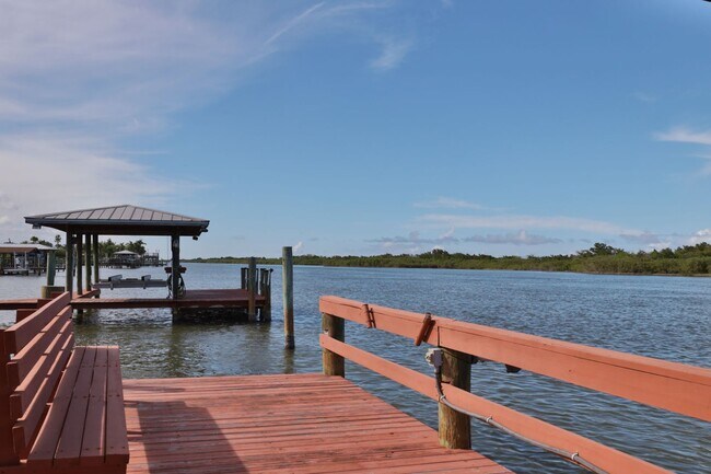 Building Photo - Sunrises with the Dolphins! Large Spacious...