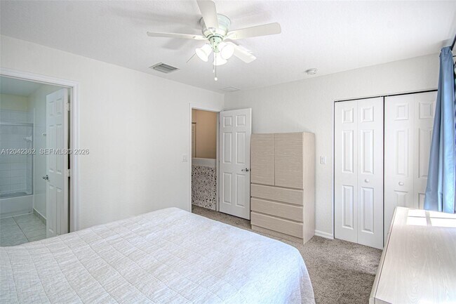 Building Photo - 16171 Sierra Palms Dr