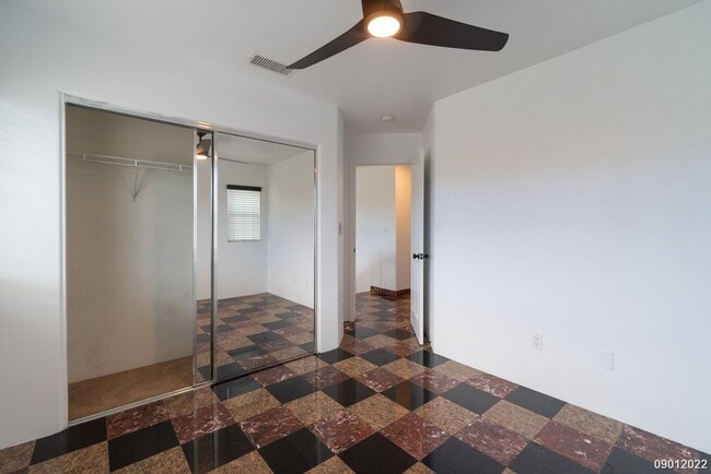 Building Photo - 4BR/ 2.5BA/ 3PKG/ 30 PV panels in Ocean Po...