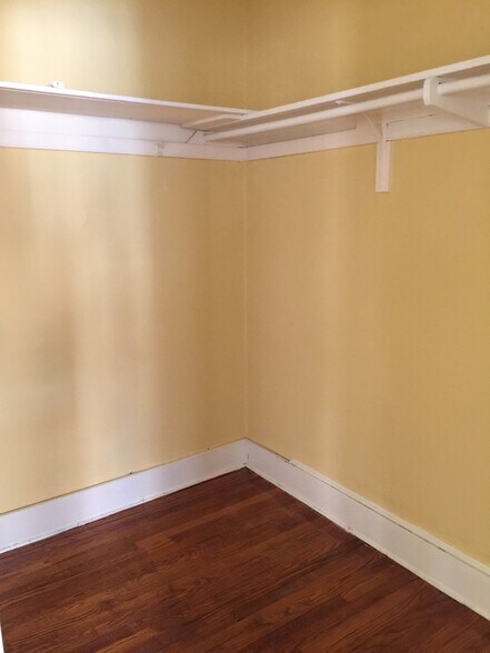 Building Photo - 53 Prospect St