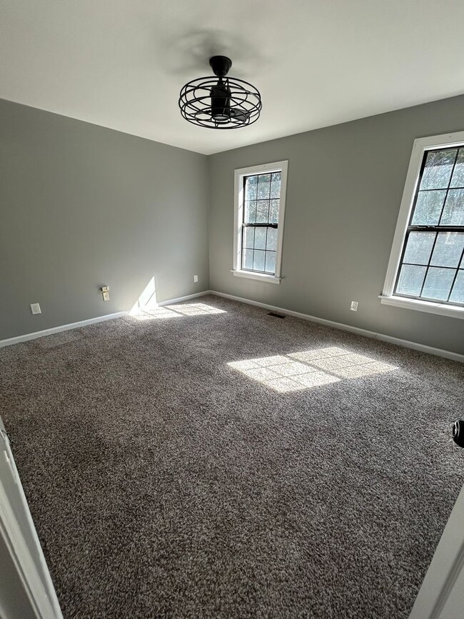 Building Photo - Limited-Time Offer: 50% Off First Month’s ...