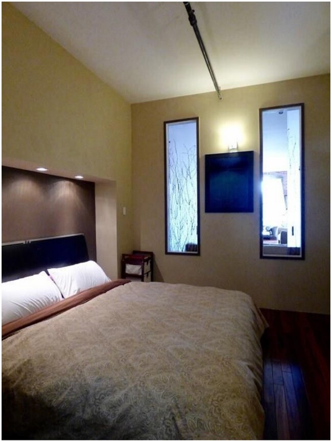 Bedroom # 1 - 35 Channel Center St