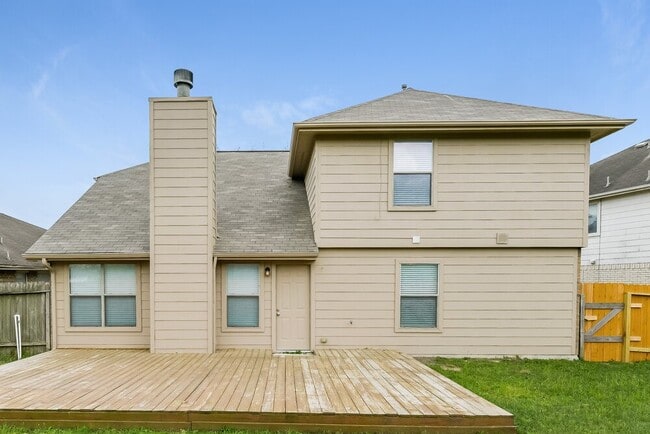 Building Photo - 6030 NW Creek Cir