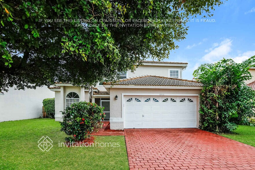 Primary Photo - 10515 Plainview Cir