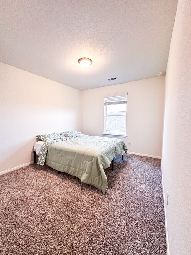 Building Photo - 10727 Amador Peak Dr