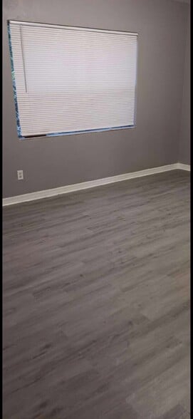 Bedroom3 - 523 Oak Ave