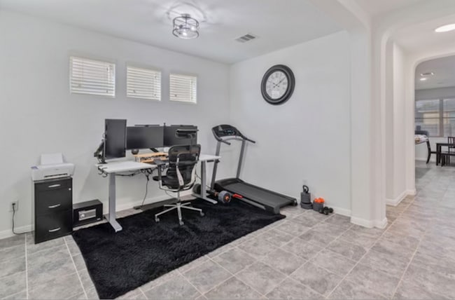 Building Photo - 2507 Gato Del Sol