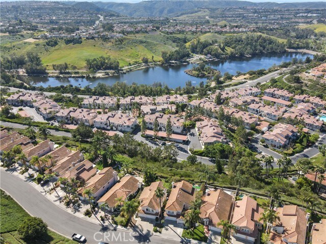 Building Photo - 28721 Via Pasatiempo