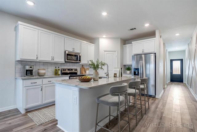 Building Photo - 309 Mohan Dr