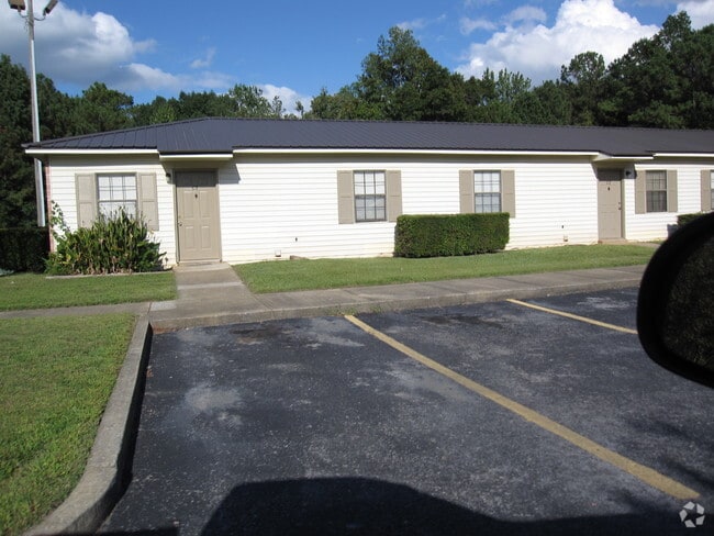 Building Photo - Rockwood Apartments