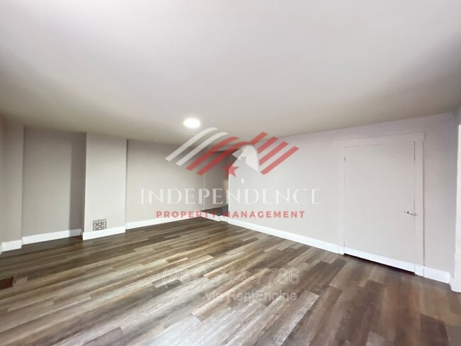 Building Photo - 1548 Lingo St