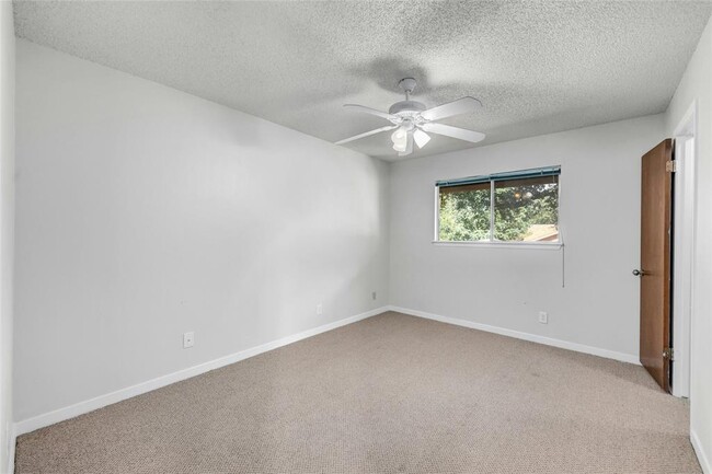 Building Photo - 8102 Ceberry Dr