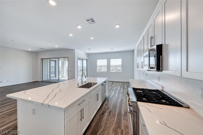 Building Photo - 968 Woodburn Ln