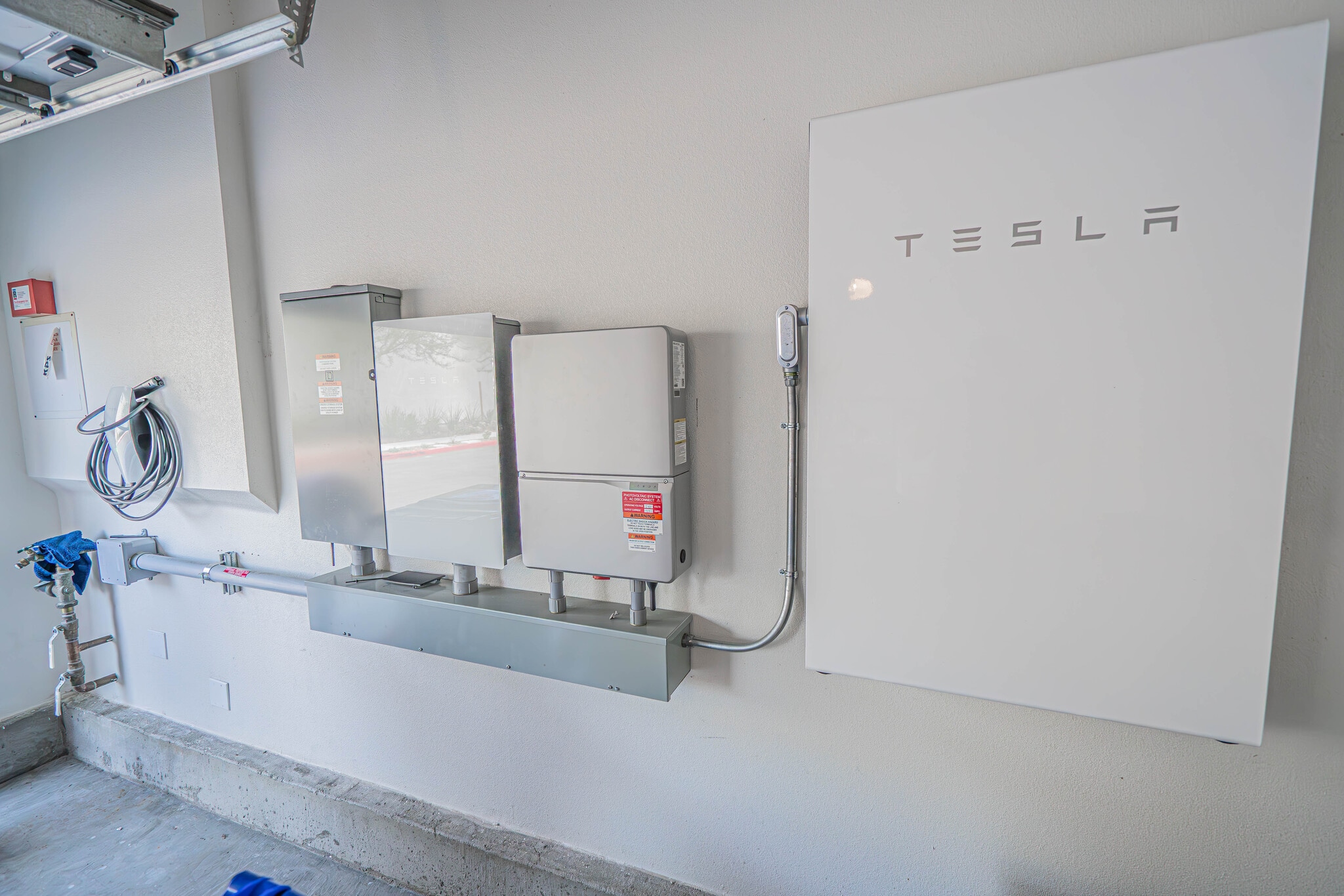 Building Photo - 17047 Zion Dr