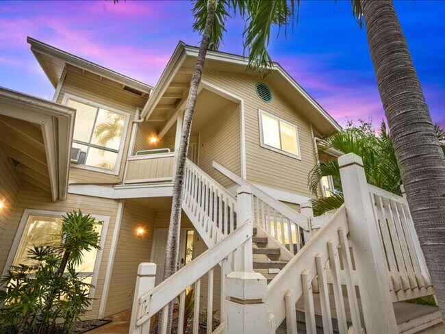 Building Photo - Pets Welcome!  2 bedroom, 2 bathroom single story townhouse