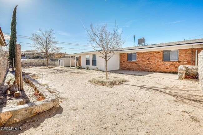 Building Photo - 524 Balboa Rd