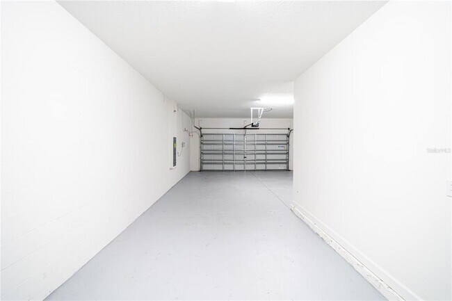 Building Photo - 25212 Lambrusco Loop