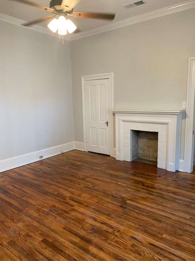 Building Photo - 1580 Oglethorpe St