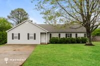 Building Photo - 112 Briarbush Ct