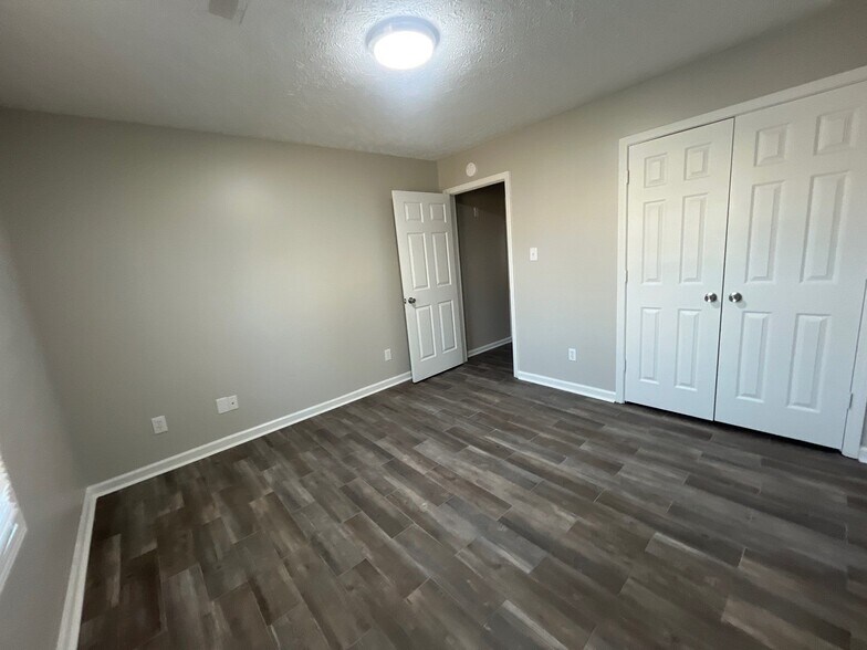 Building Photo - 9 Carlton Pl