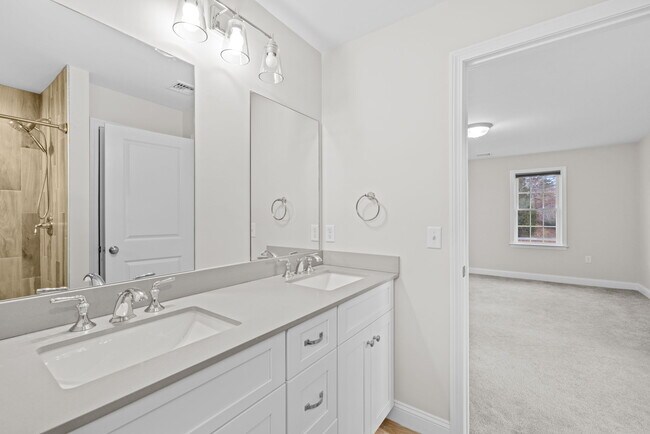 Building Photo - 145 Driftway