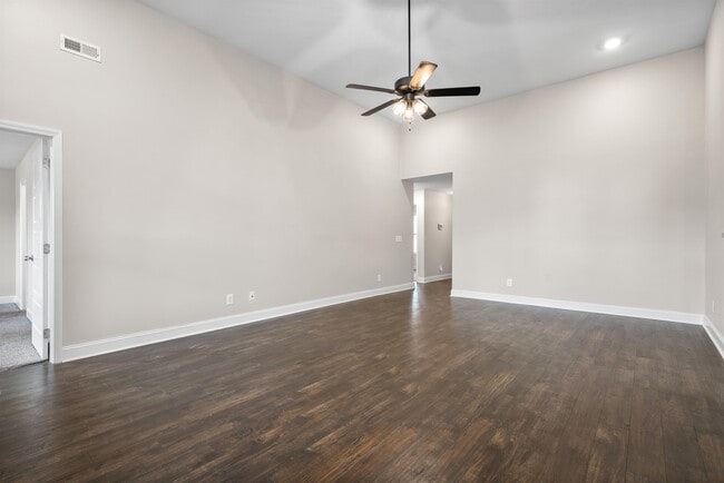 Building Photo - 1163 Eagles Nest Ln