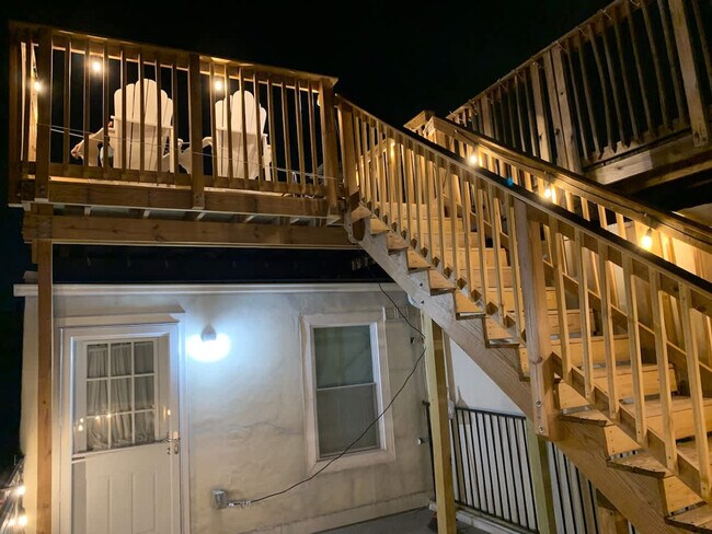 Building Photo - 519 S Chester St
