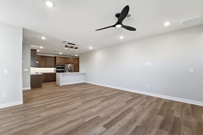 Building Photo - Brand-New 2025 Contemporary Condo | 2 Bed + 2 Bath | Prime North Phoenix Location